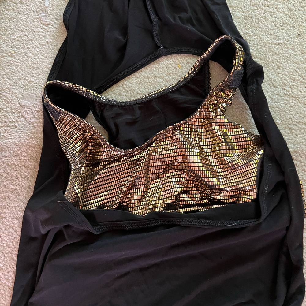 Hiphop costume 3 piece set. Pants, sports bra,and cover top.